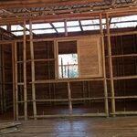 frontal-proxima-casa-bambu-cereja-designer